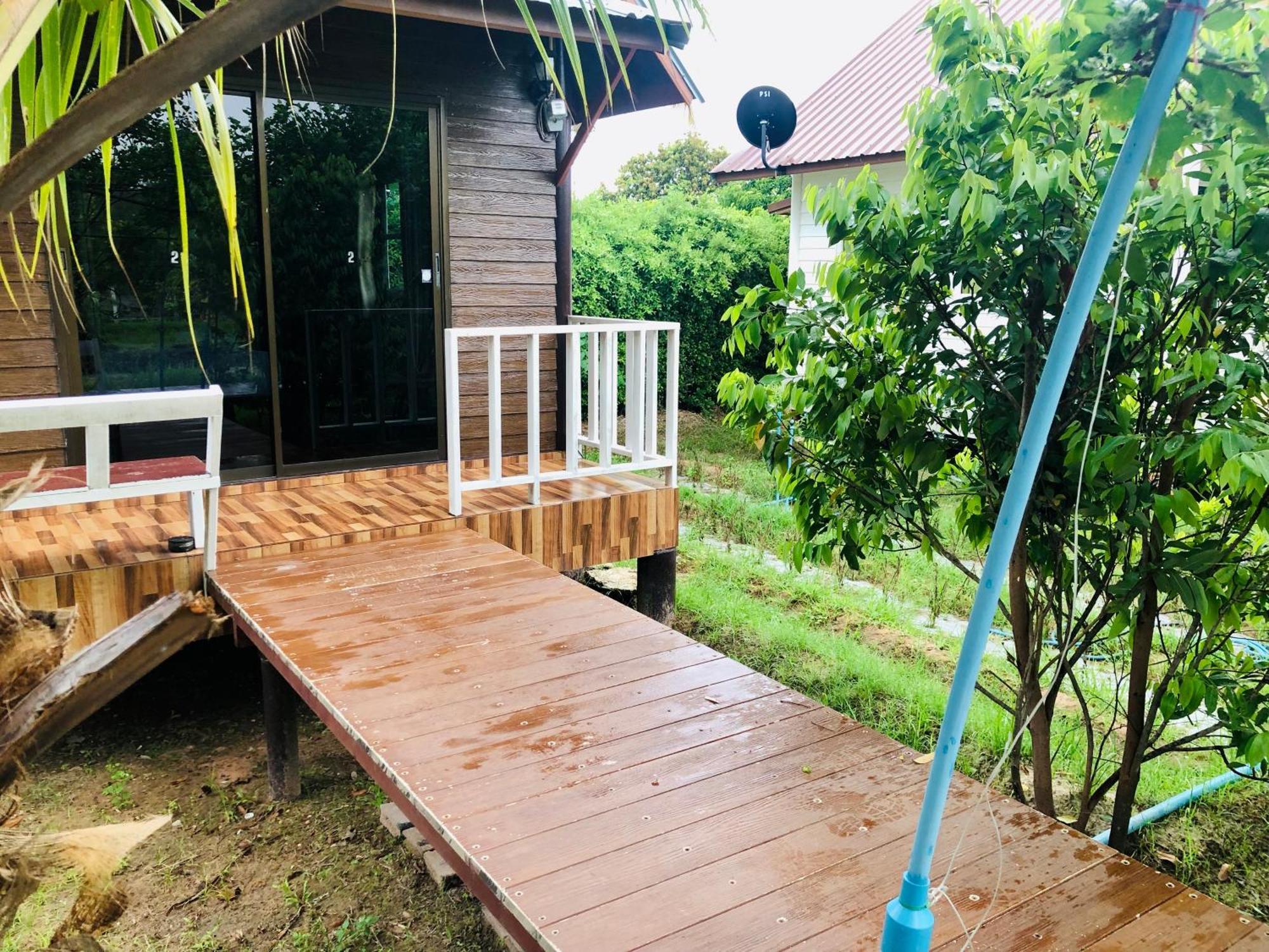 Baan Thung Home Stay Prasat Exteriör bild