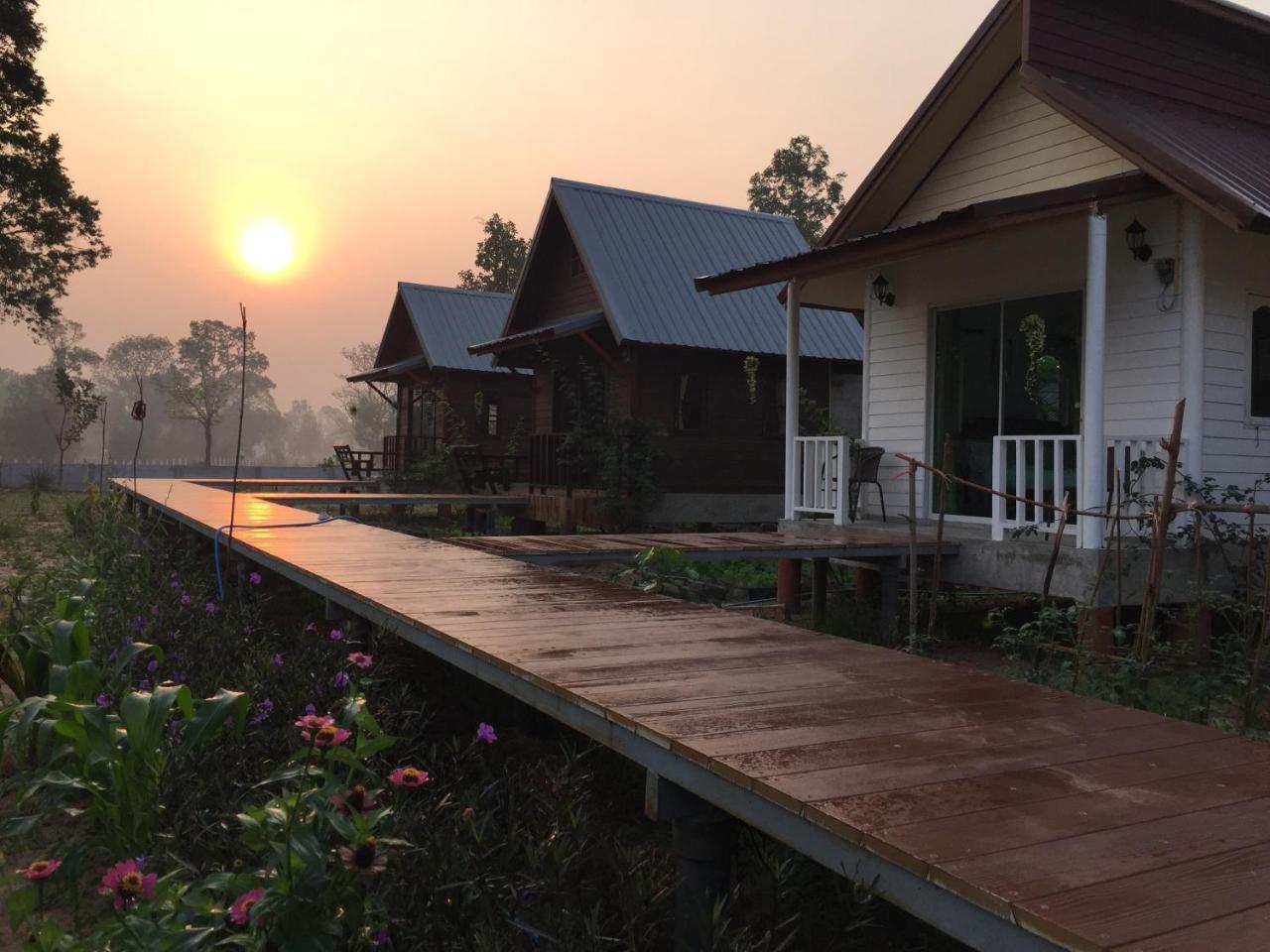 Baan Thung Home Stay Prasat Exteriör bild