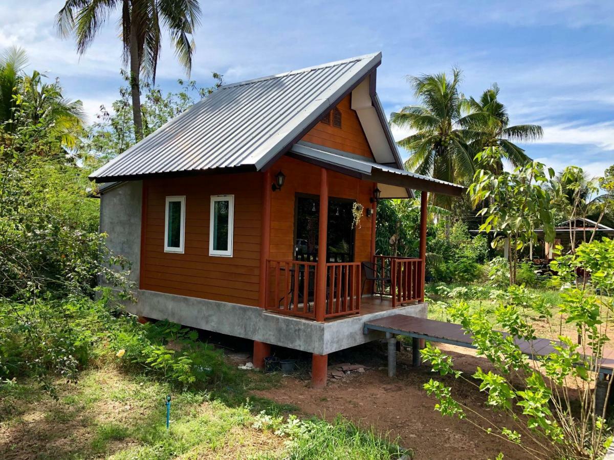 Baan Thung Home Stay Prasat Exteriör bild