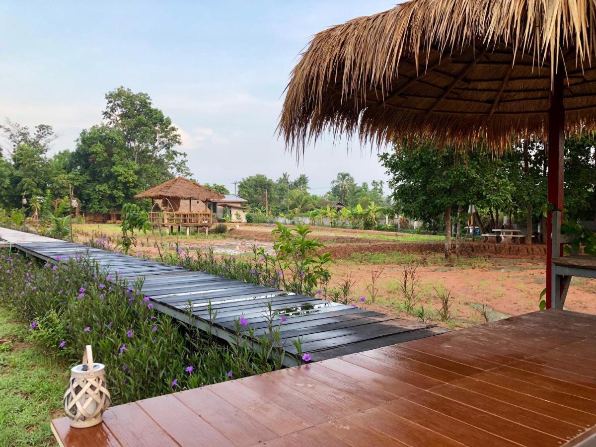 Baan Thung Home Stay Prasat Exteriör bild